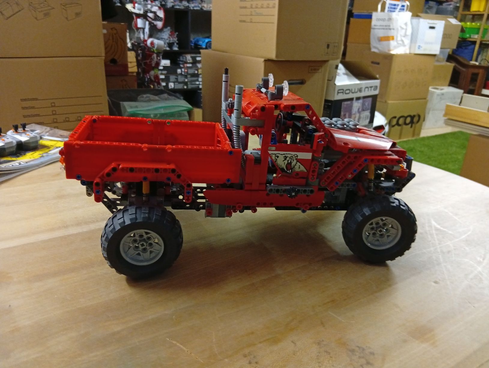Lego Kit di costruzioni: Lego Technic rotes Pick-up-Truck-Modell – Usato da Trun venduto da kawak1 3