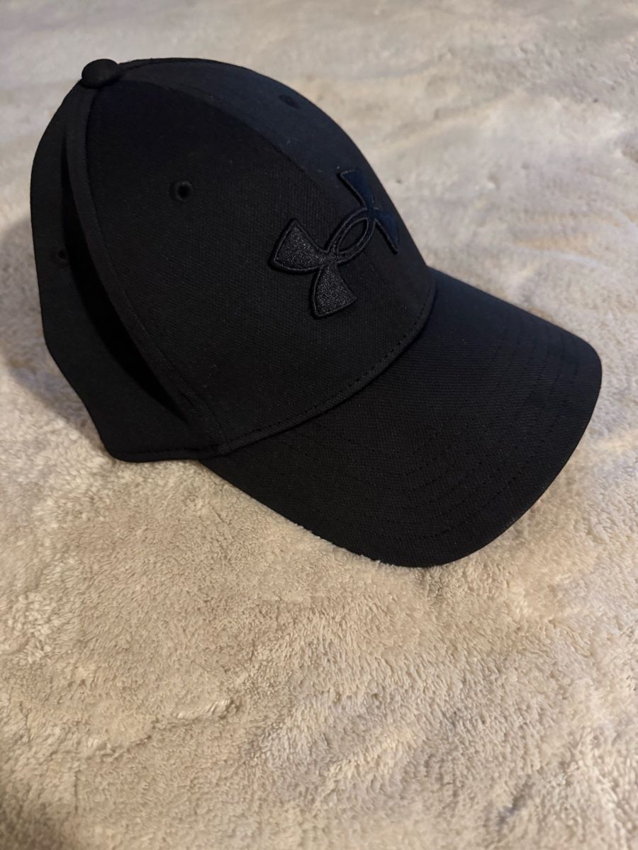 Altro in  Abbigliamento & Accessori: Under Armour Cap – Nuovo (secondo la descrizione) da Luzern venduto da cas_7b8n 2