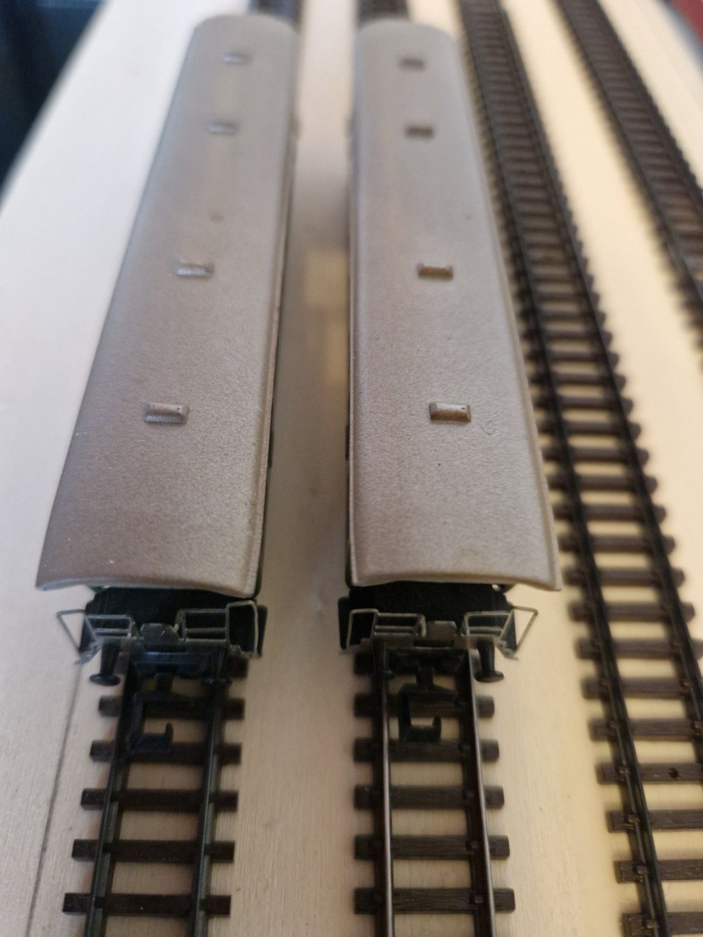 Modellini di ferrovie: 2 wagons CFF – Usato da Neuchâtel venduto da allen07 2