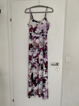 Sommer-Maxikleid mit Trägern, weiss-multicolor