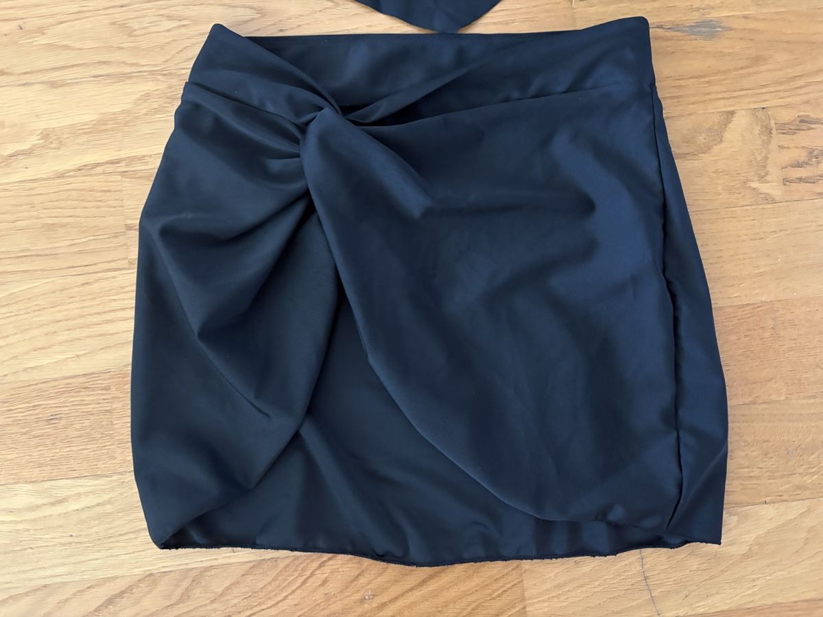 Costumi da bagno & Bikini: Schwarzes Strandkleid / Tunika Bikini Gr. S – Usato da Beromünster venduto da msklef 1