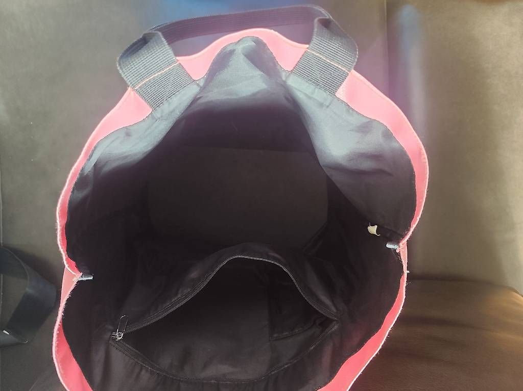 Sacs: Fraise Erdbeer Tasche – D'occasion à Männedorf par isa_5rl9 1