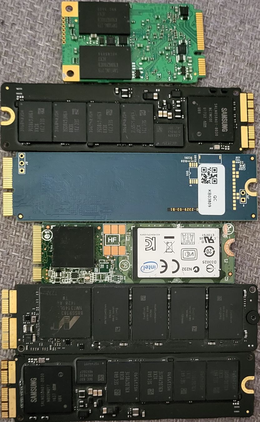 Disques durs: 6×diverse SSD – Défectueux à Zürich par Gulbi1919 1