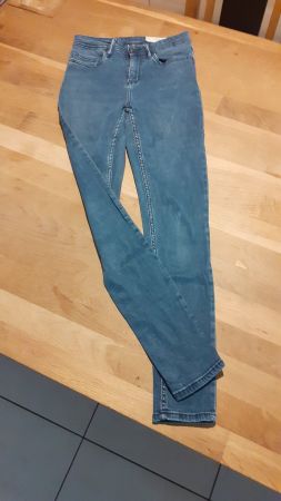 Super Skinny Fit Medium Waist Gr. 36