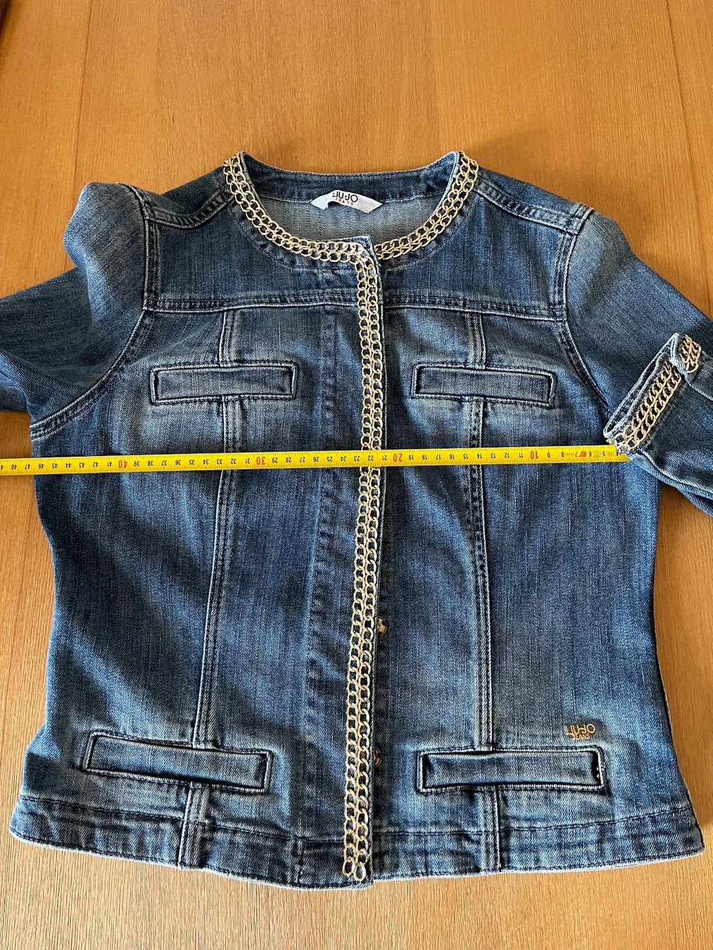 Liu Jo Giacche: Jeans Jacke LIU JO, Grösse M – Usato da Roggwil BE venduto da KarotteV 4