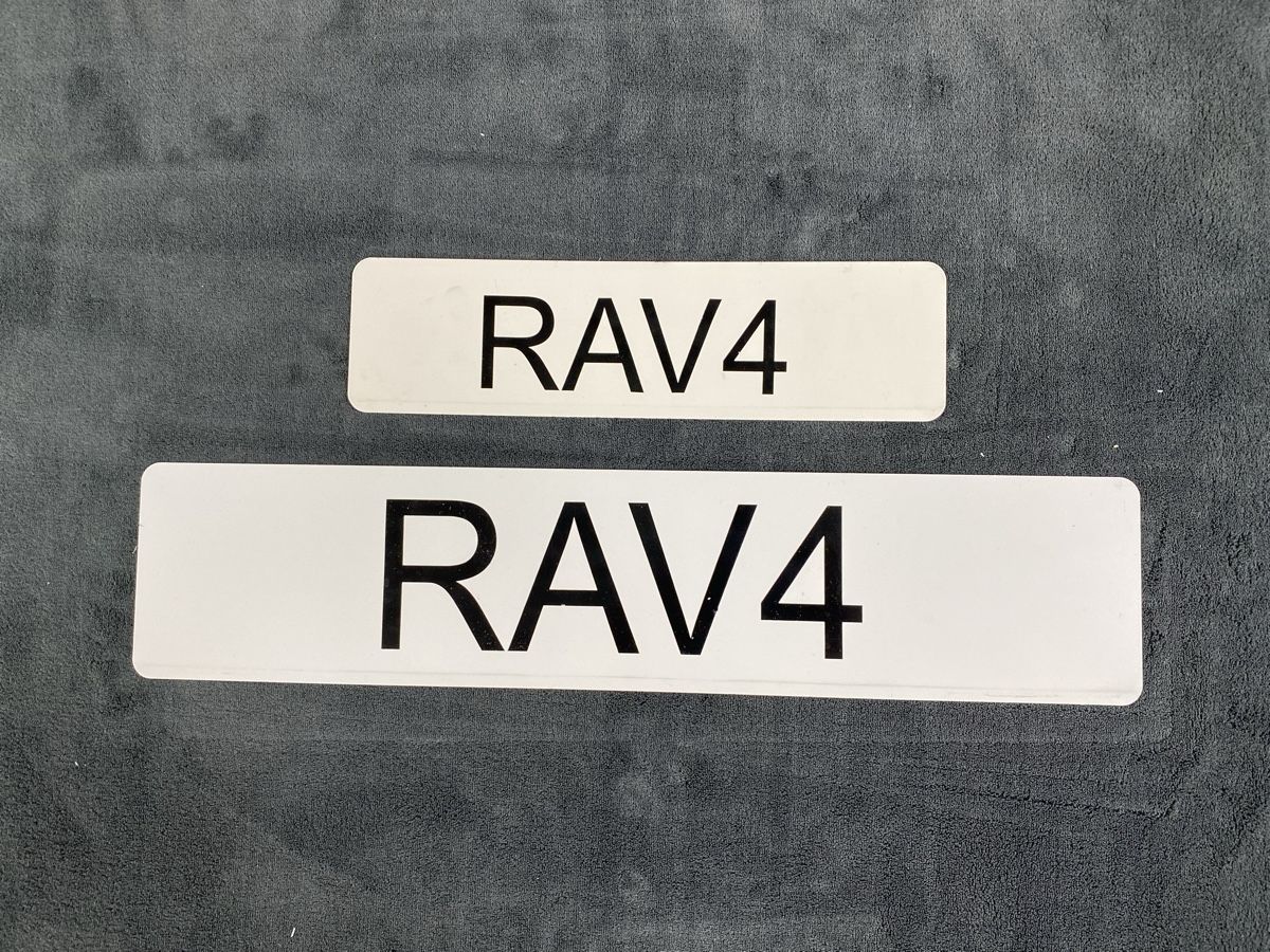 Insegne: Schild von RAV4 Grösse wie Autonummer  – Usato da Hägglingen venduto da Karin0802
