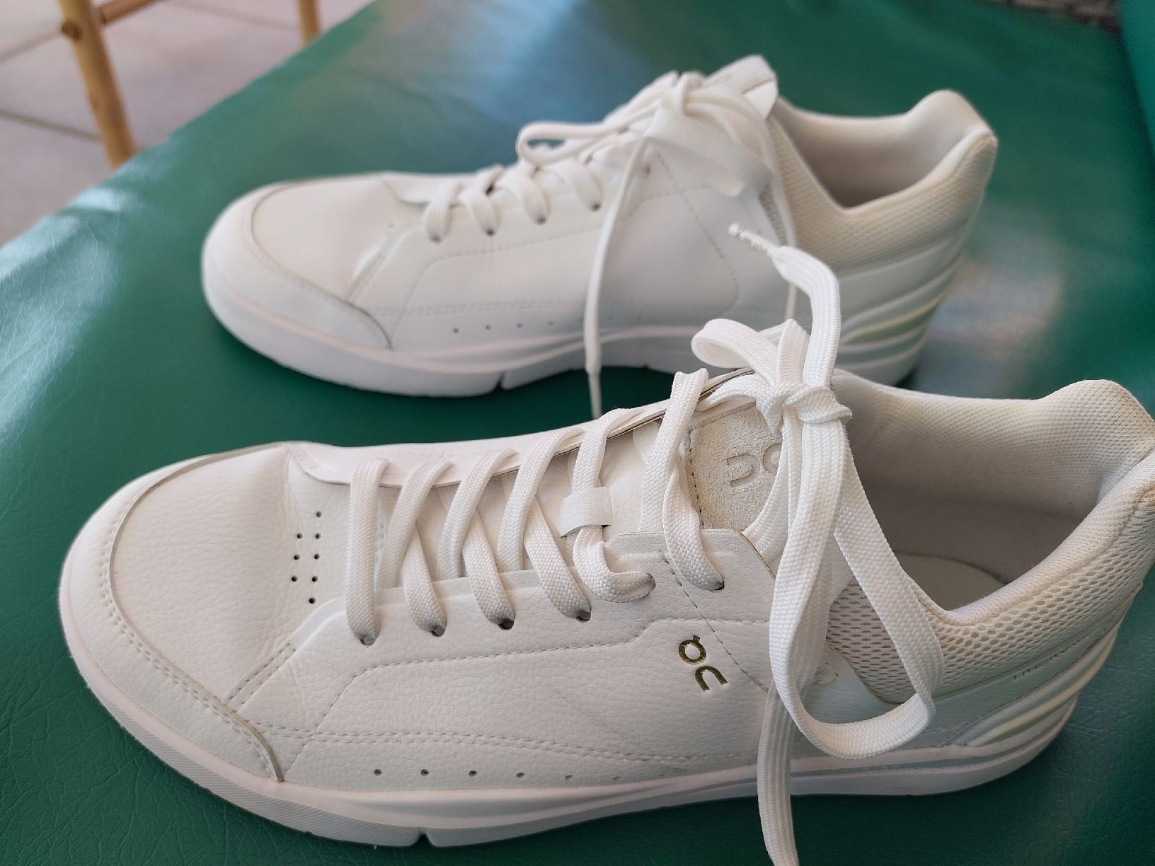 On Scarpe da uomo: ON Roger Advantage Gr. 41 Sneaker – Nuovo (secondo la descrizione) da Schlieren venduto da ruc_65ly 5