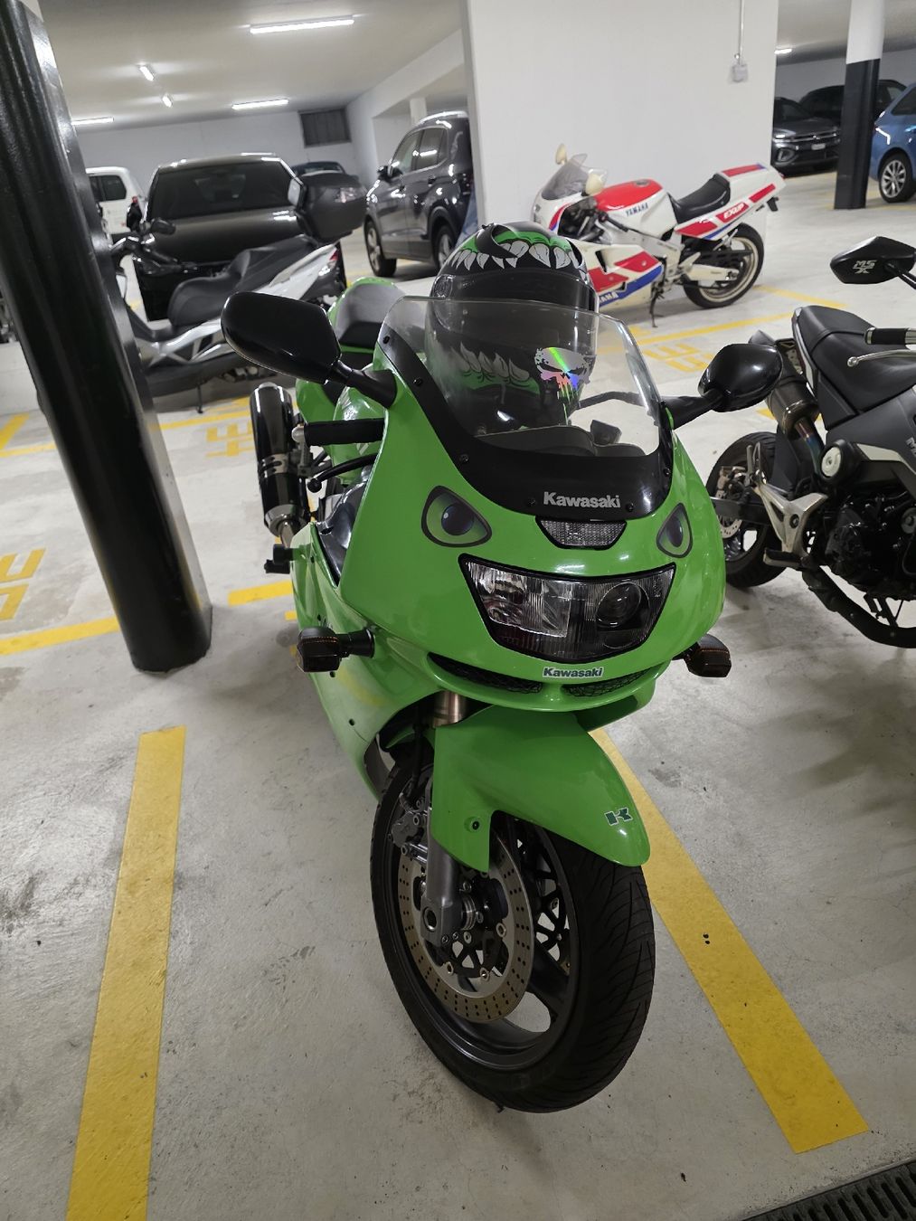 Kawasaki Strasse: Kawasaki Ninja ZX-9R – Gebraucht aus Zürich von Valj25 1