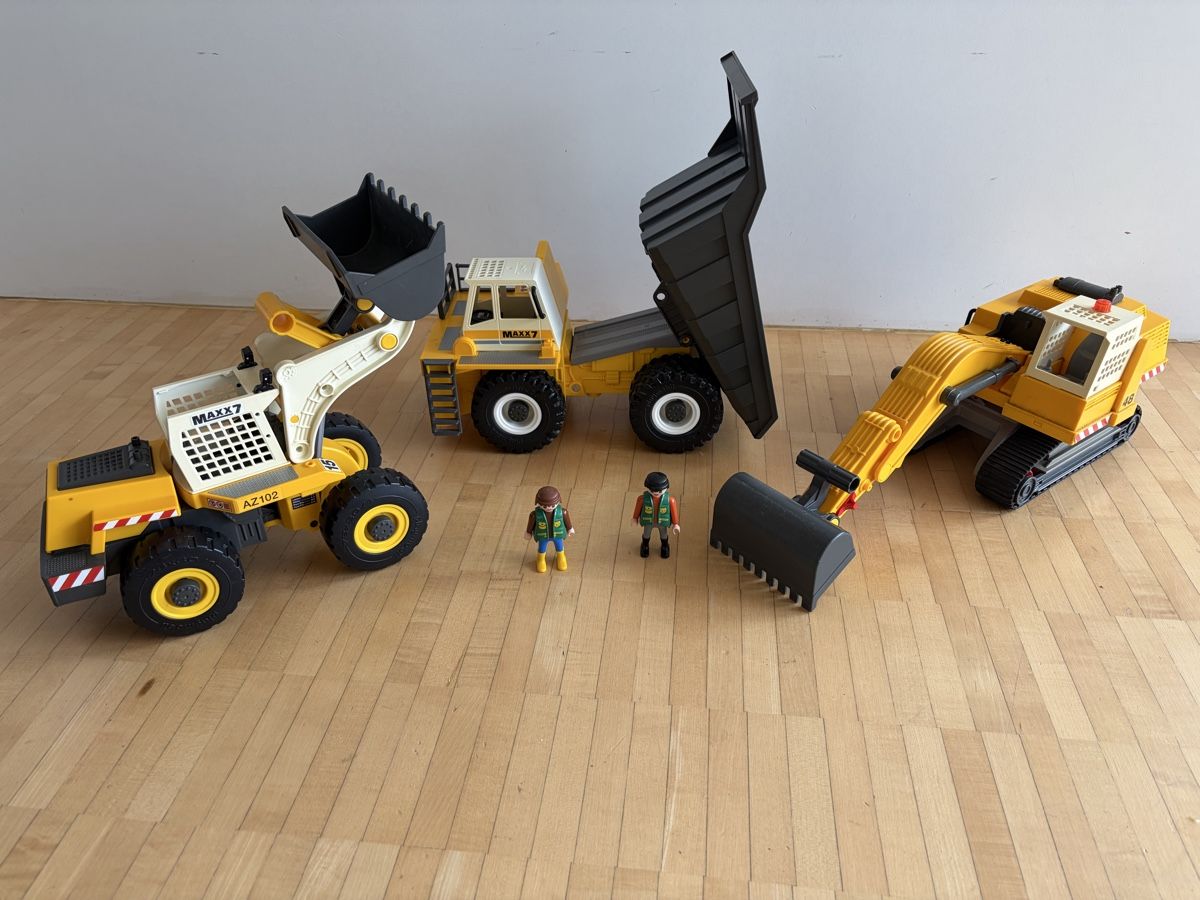 Playmobil Giocattoli: Playmobil Baumaschinen Set mit Figuren – Usato da Niederrohrdorf venduto da horst6789 1