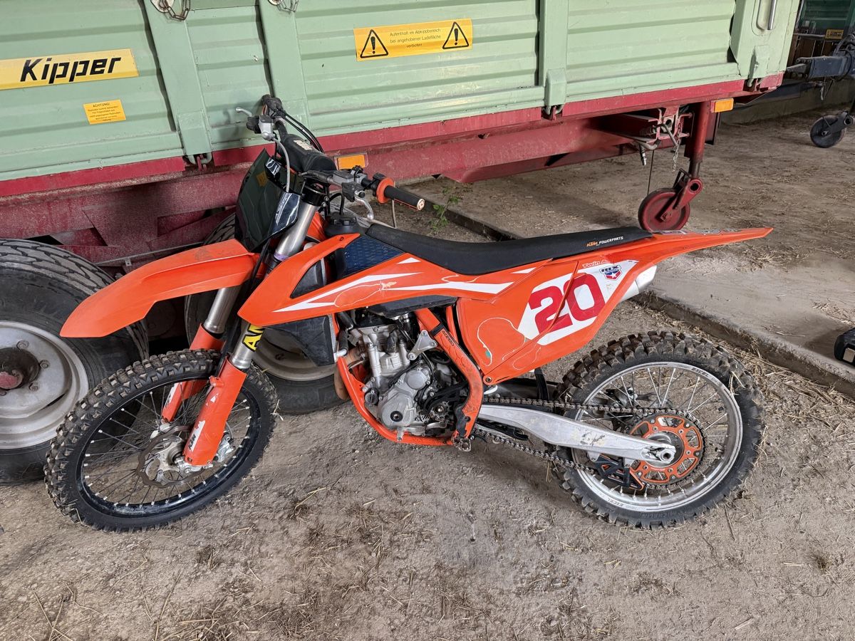 KTM Enduro: KTM 250 SX-F 2018 – Gebraucht aus Buus von Dominifendt724