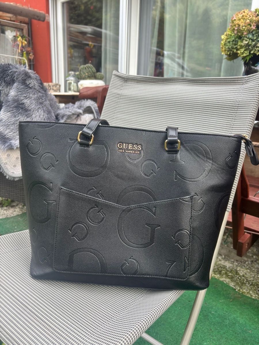 Guess Borse da donna: Borsa Guess nera con logo stampato e tasca esterna – Usato da Carena venduto da jos_6f55