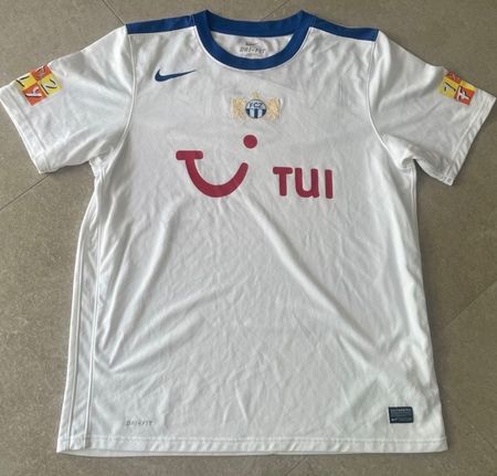 FC Zürich FCZ Vintage Trikot 2009/10 TUI signiert