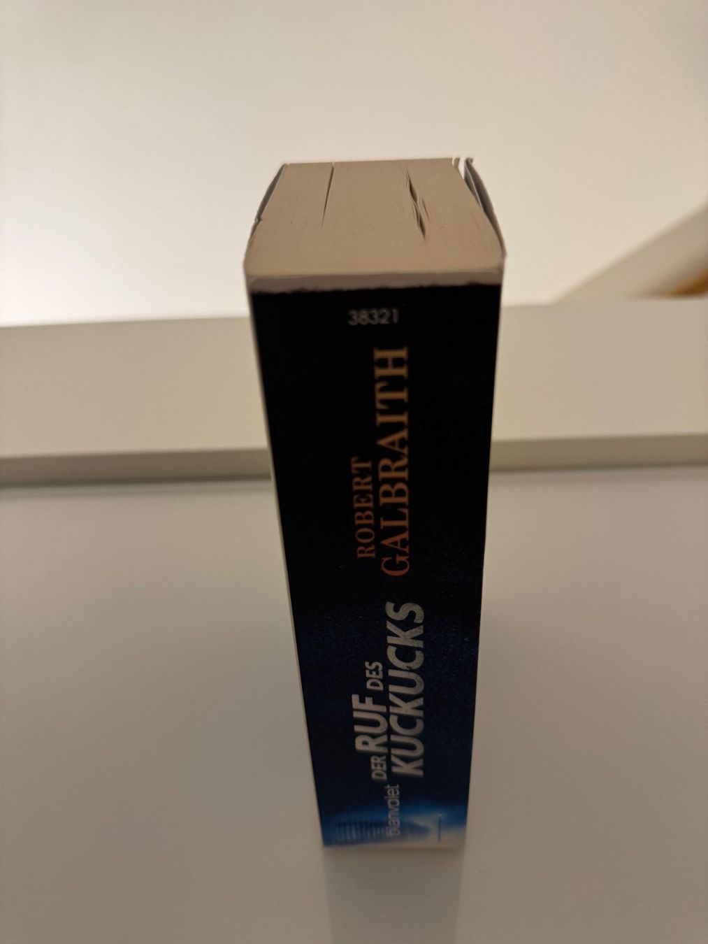 Libri: Der Ruf des Kuckucks – Robert Galbraith – Usato da Dietikon venduto da Julia.obers 1