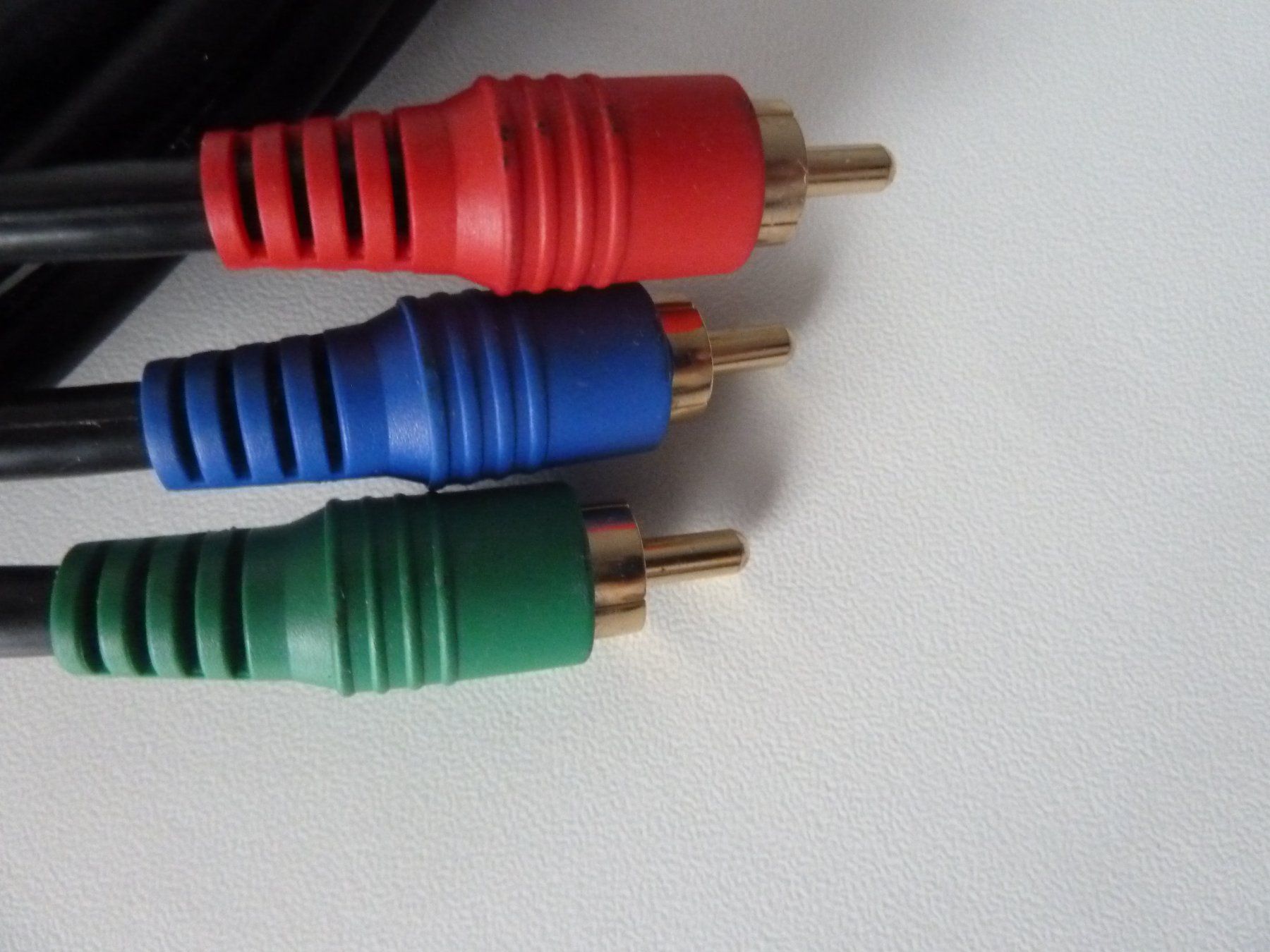 Kabel: RGB Kabel  2m – Gebraucht aus Affoltern am Albis von Sennrtv 2