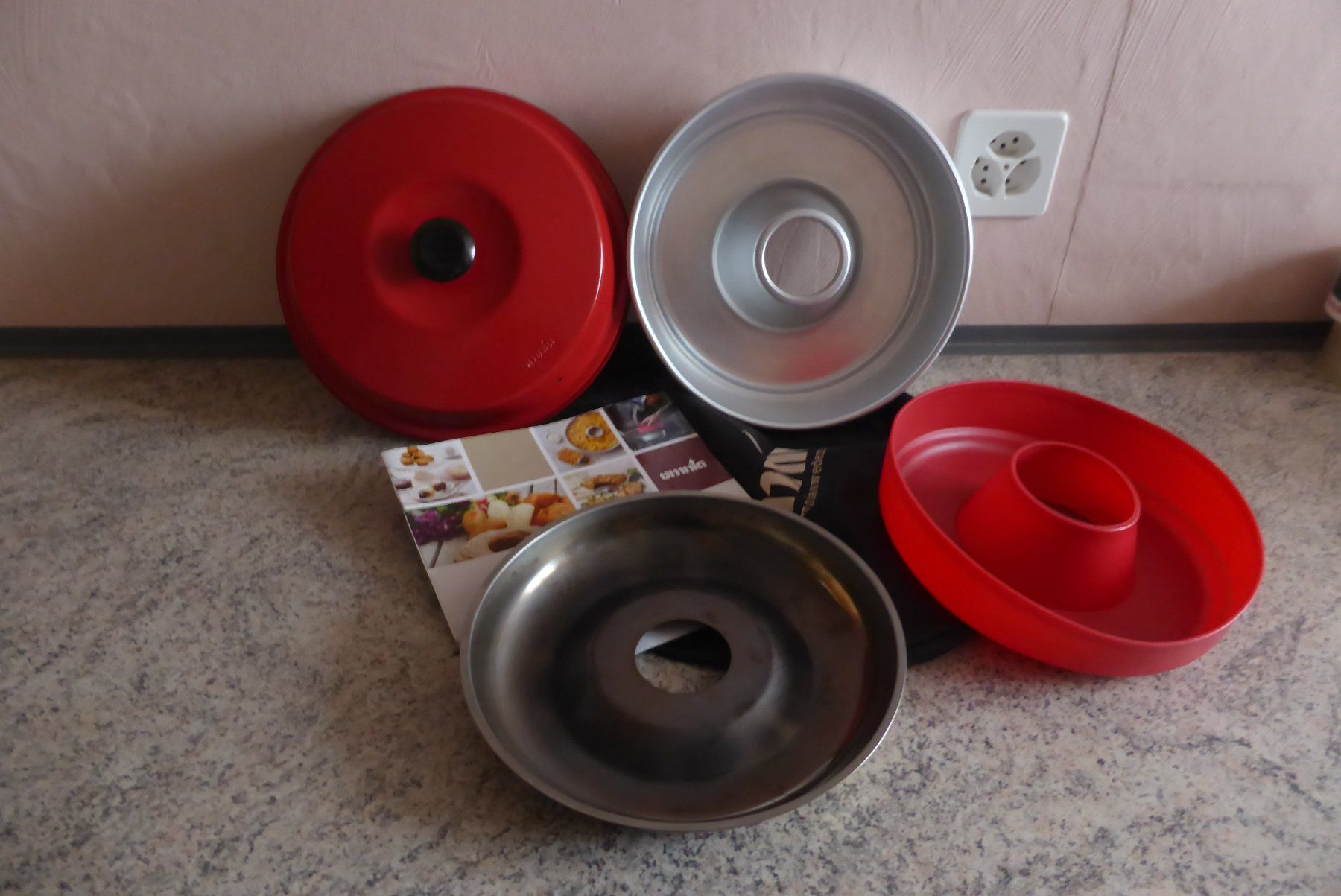 Omnia Elettrodomestici da cucina: Camping Wohnmobil - Omnia Backofen Set – Usato da Brunnadern venduto da vapiano 2
