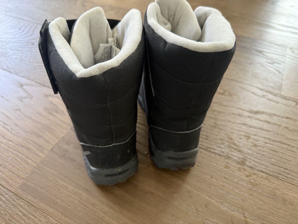 Decathlon Scarpe da uomo: Stiefel Quechua Gr. 37 – Usato da Winterthur venduto da tanscha 3