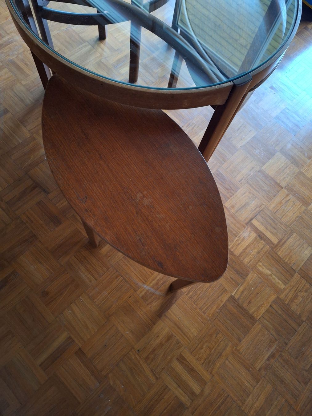 Set di tavolo e panche: Sofatisch mit Beistelltischen – Usato da Schmiedrued venduto da michelle62 3