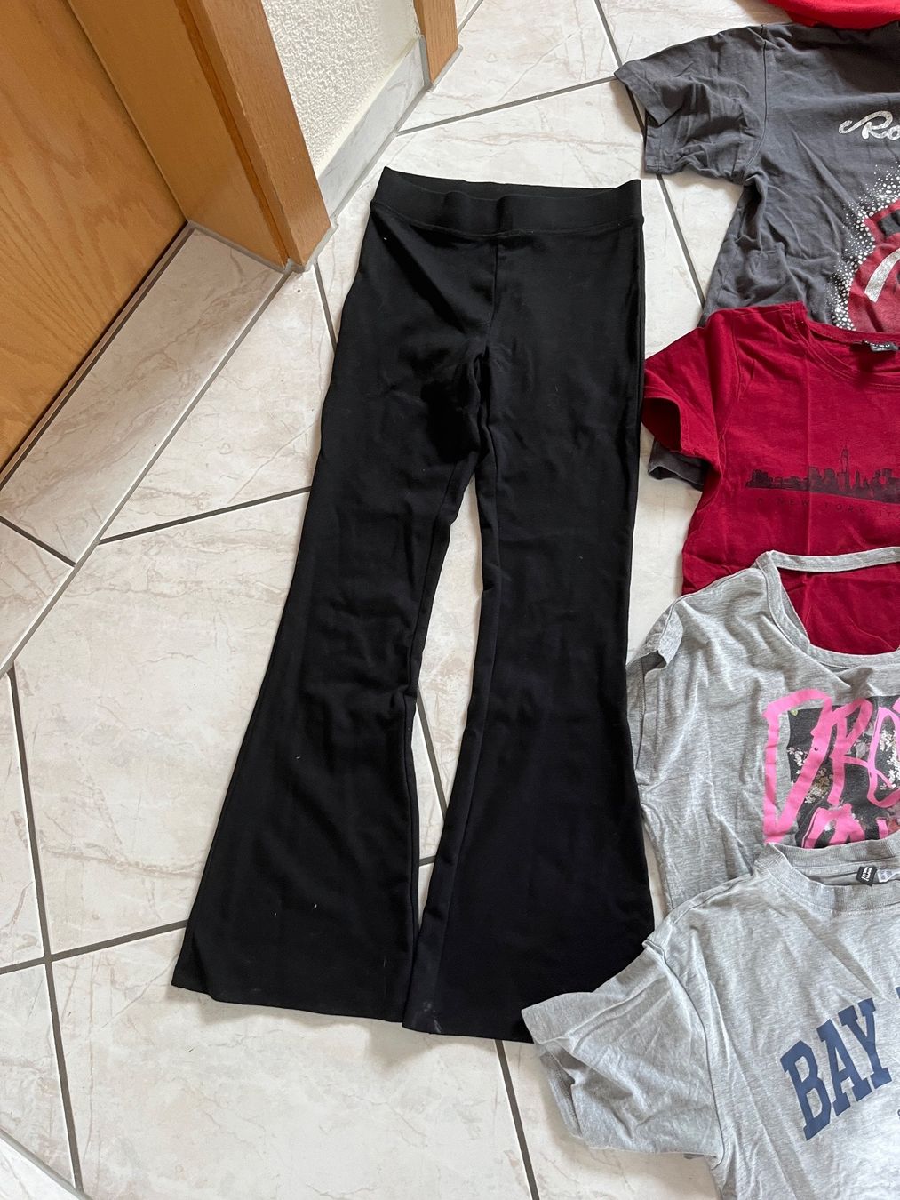 Kleiderpakete & -sets: Kleiderset 15 Teile Grösse XS Mädchen – Gebraucht aus St.Pantaleon von frodobi 8