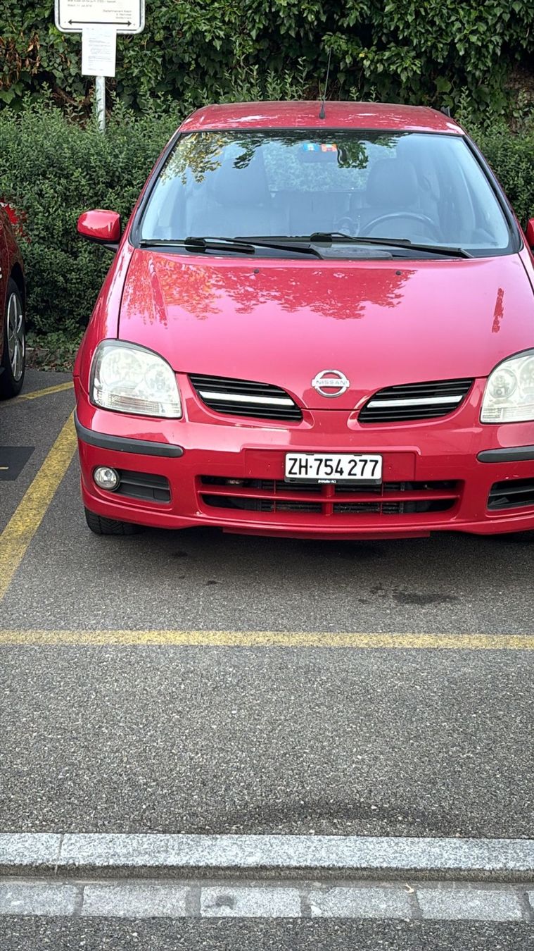 Nissan Automobili: Nissan Almera ab 1.- – Usato da Bülach venduto da GlasiCity8180