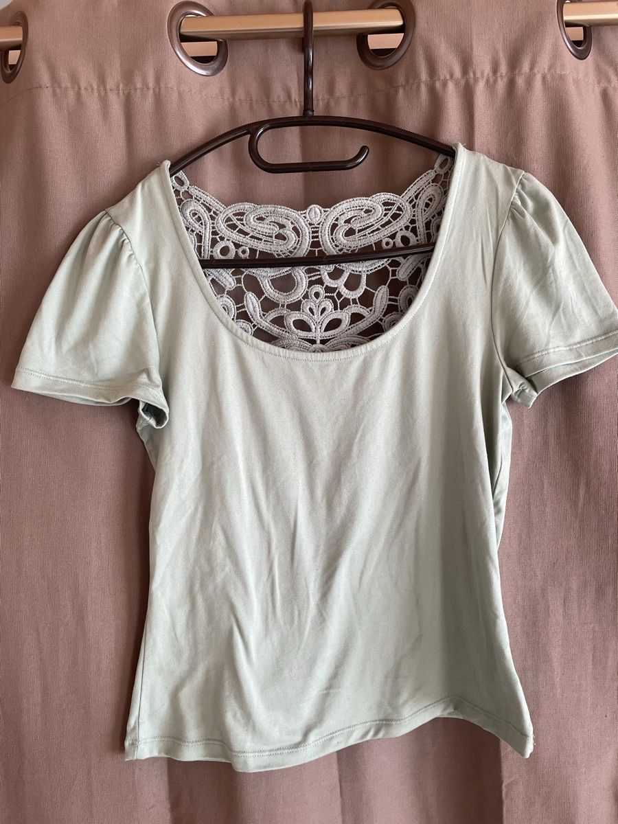 T-Shirts: T-Shirt vert olive – Gebraucht aus Sugiez von Becool18