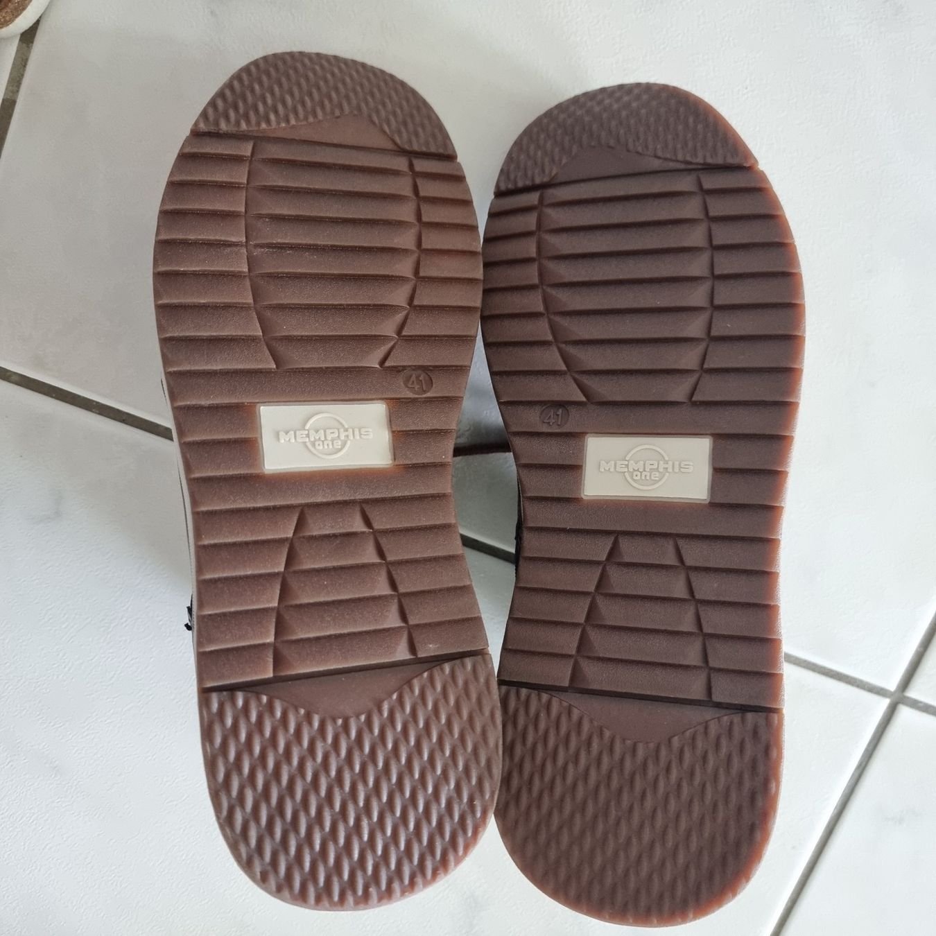 Scarpe da uomo: NEUE schöne Herren Winterschuhe Gr. 41 – Nuovo e nell'imballaggio originale da Arth venduto da Africa44 4