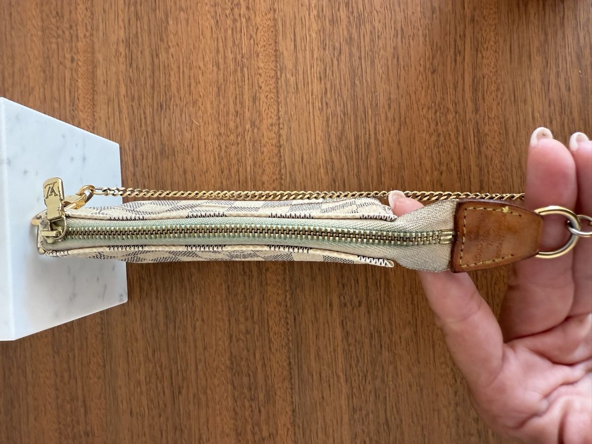 Sacs: Louis Vuitton Mini Pochette Azur – D'occasion à Zollikon par sba_5tf2 1