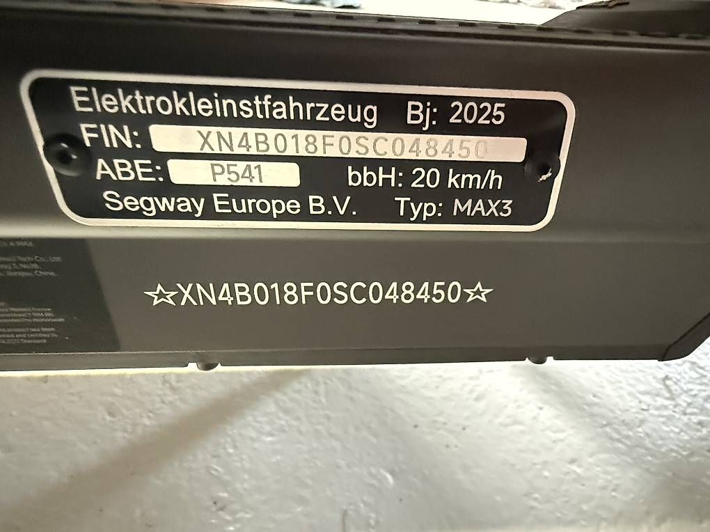 Veicoli elettrici: Segway G3 Max Tauche Kukirin g2 Master oder Kukirin g4  – Usato da Wohlen AG venduto da Conan. 4
