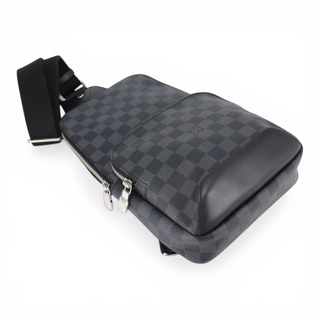 Louis Vuitton Borse: Louis Vuitton Avenue Sling Damier graphite – Usato da Binningen venduto da Designerlabels 6