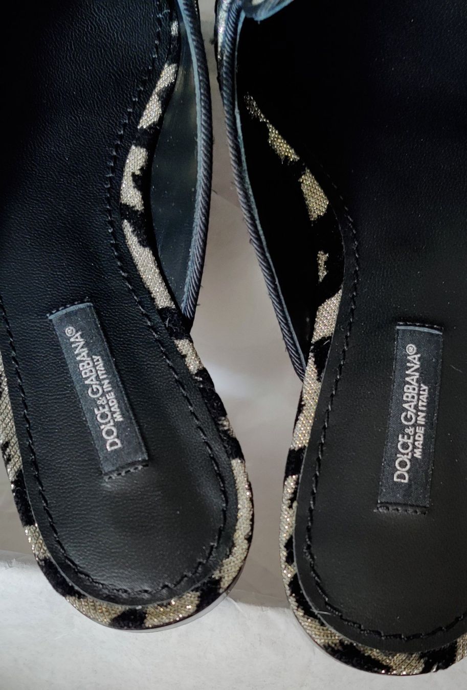 Dolce & Gabbana Scarpe da donna: DOLCE GABBANA  Crystal Embellished Leather Mules – Nuovo e nell'imballaggio originale da Zollikon venduto da ces-chic 1