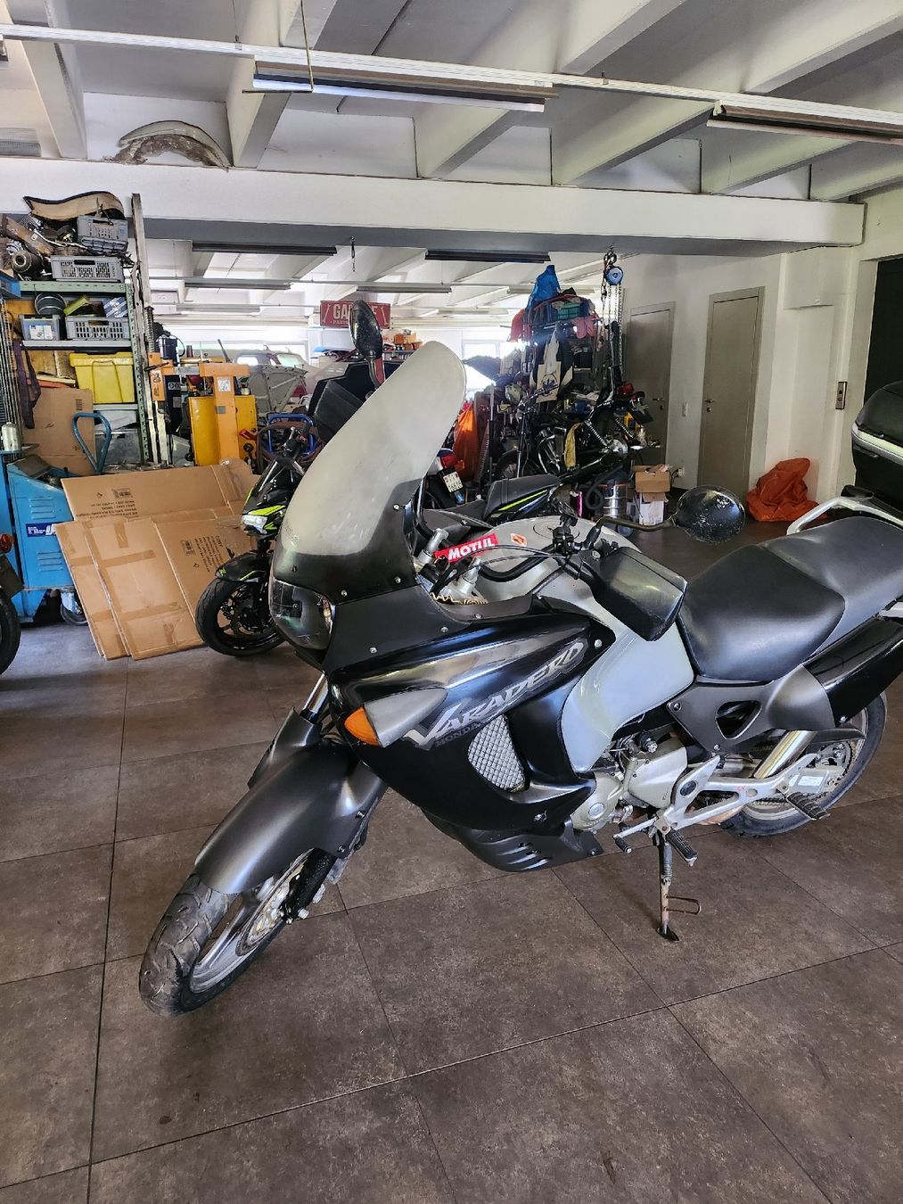 Honda Enduro: moto Honda VT VARADERO – Gebraucht aus Lugano von Bernardino04 1