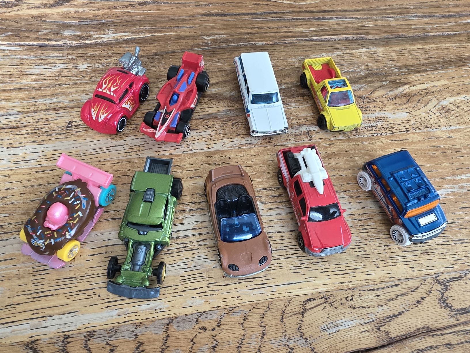 Hot Wheels Giocattoli: Hotwheels Autos – Usato da Biberist venduto da tamsb