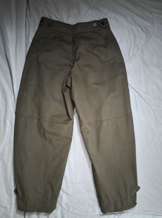 ZARA Barrel Hose Dark Khaki – High Waist