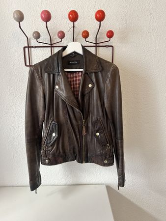 Frühlings Must-Have: Massimo Dutti Schafleder Jacke
