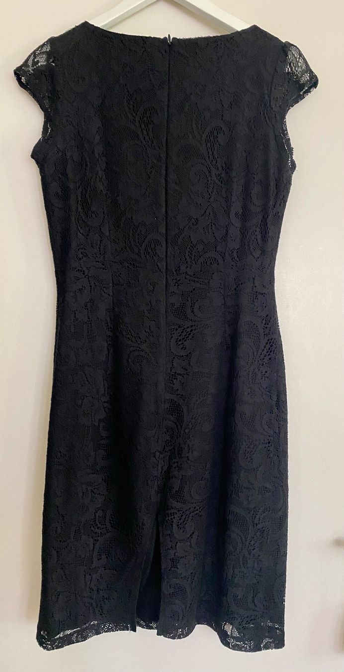 Kleider: Spitzenkleid in Schwarz, Gr. S/M – Gebraucht aus Zürich von Maria2021 1