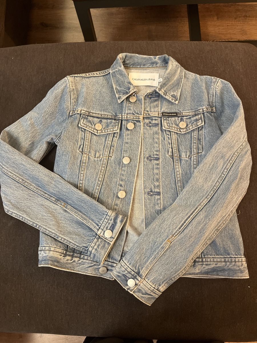 Calvin Klein Giacche: Veste en jeans XS Calvin Klein – Usato da Daillens venduto da spidfredos