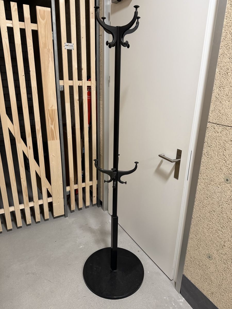 Ikea Guardaroba: Garderobenständer Ikea  – Usato da Sattel venduto da sol_5z6z 2