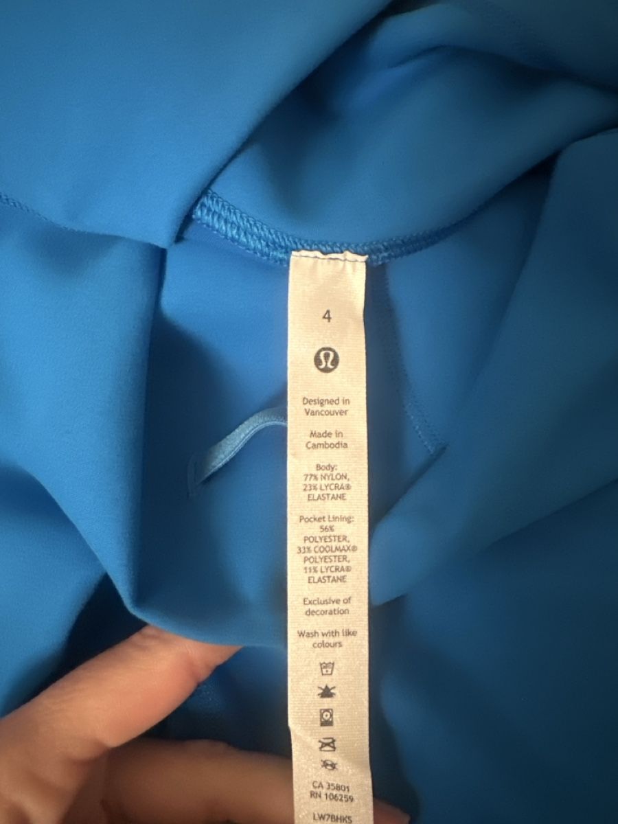 Lululemon Leggings: Lululemon Biker short – Neu (gemäss Beschreibung) aus Binningen von mar_nz5s 3
