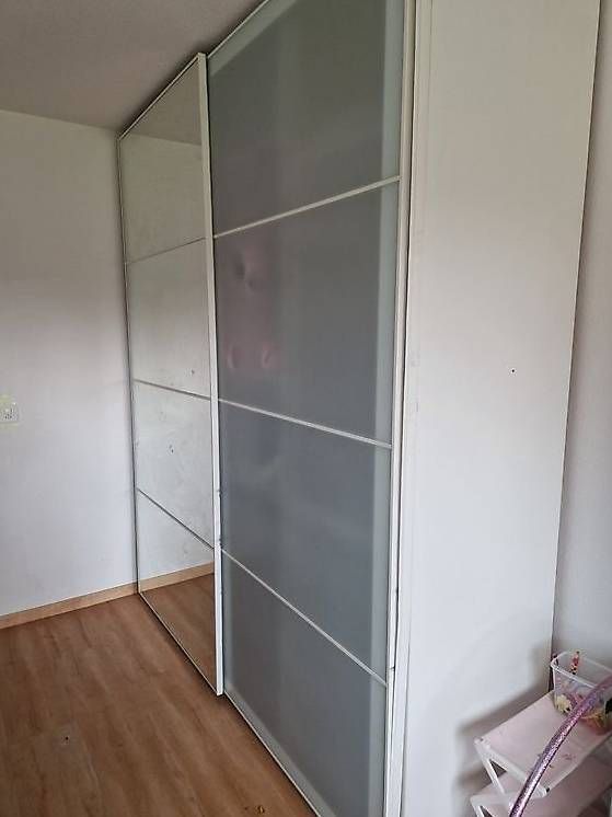 Ikea Armoires: ikea schrank Pax , Kleiderschrank – D'occasion à Luzern par Turisme