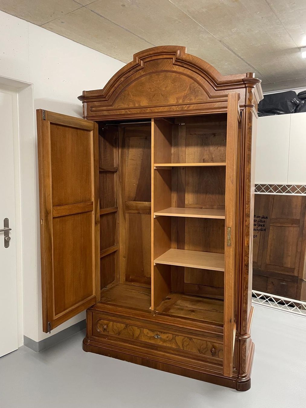 Armadi: Antiker Schrank um 1900 – Usato da Thun venduto da Fra130 2