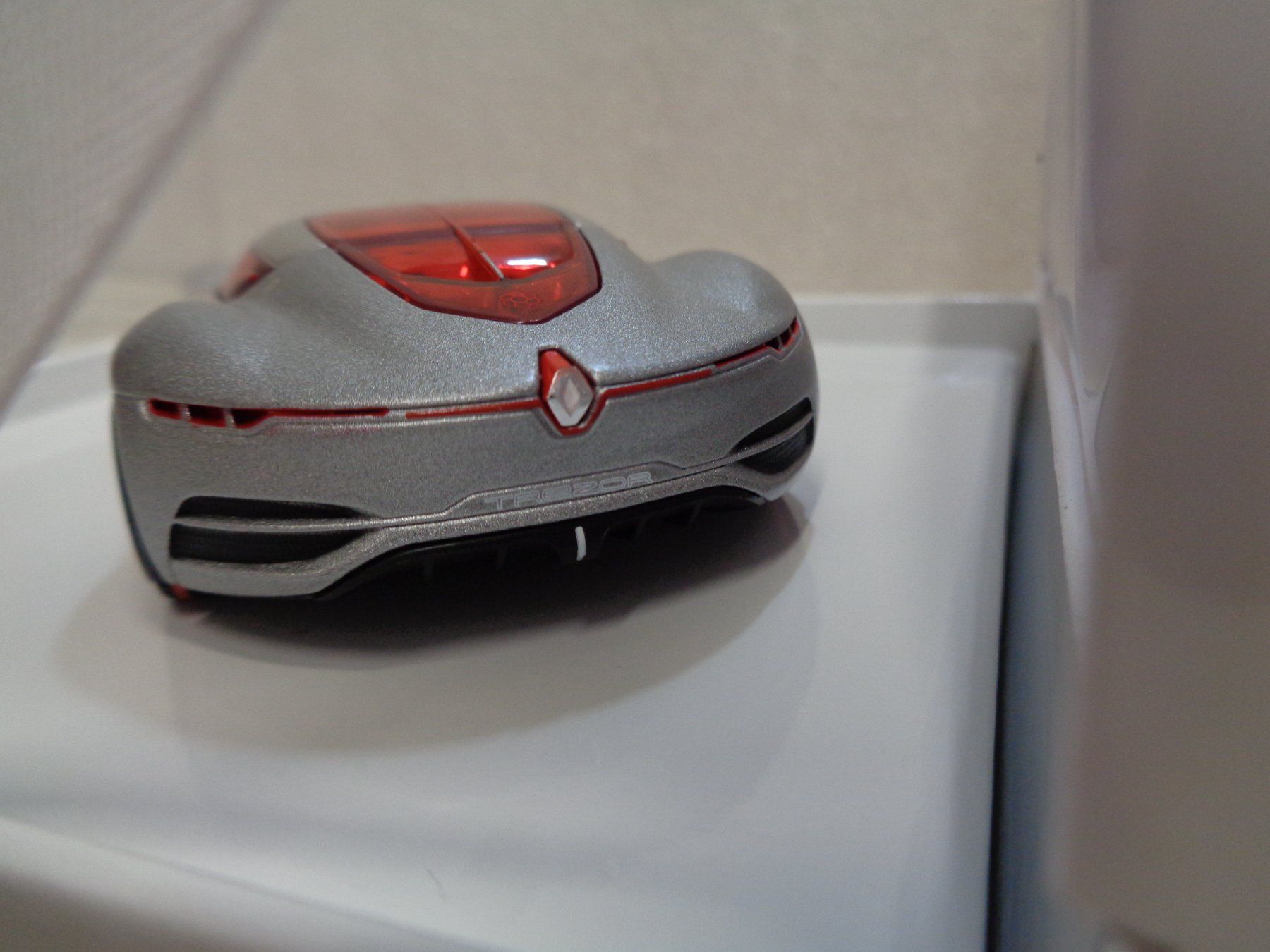 Renault Modellini d'auto: Norev 1:43 Prototype Renault Trezor – Nuovo e nell'imballaggio originale da Reconvilier venduto da rallycar 4