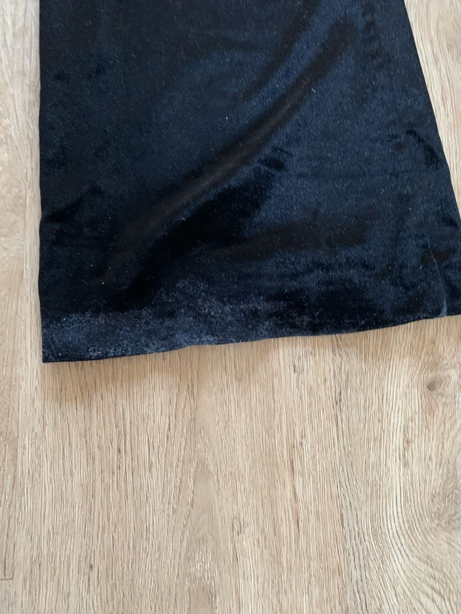 Zara Kleiderpakete: Ensemble en velours noir Zara – Gebraucht aus Genève von vic_s9c5 7