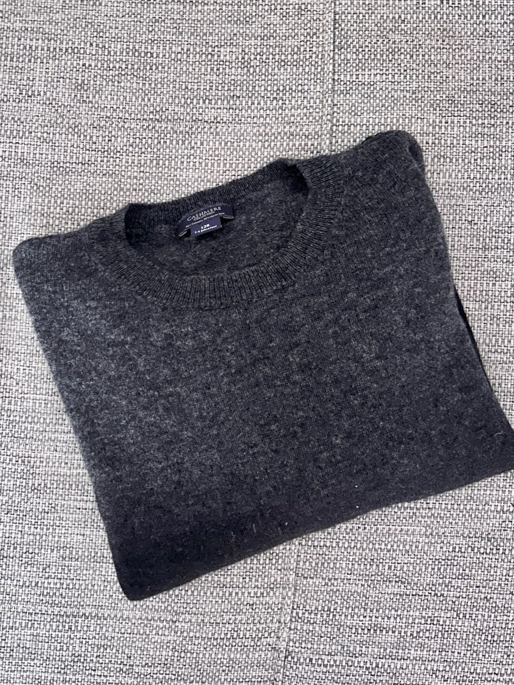 Pulls et sweat-shirts: Cashmere Collection Pullover - Gr. 128 – D'occasion à Illnau par Monkky