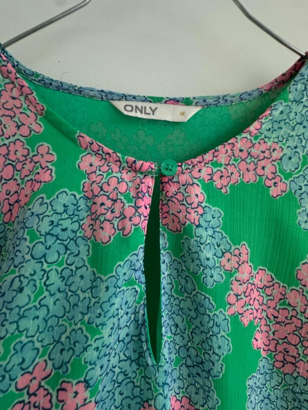 Only Camicette: Blouse fluide imprimé fleuri multicolore - Taille M – Nuovo (secondo la descrizione) da Genève venduto da dre_gk92 1