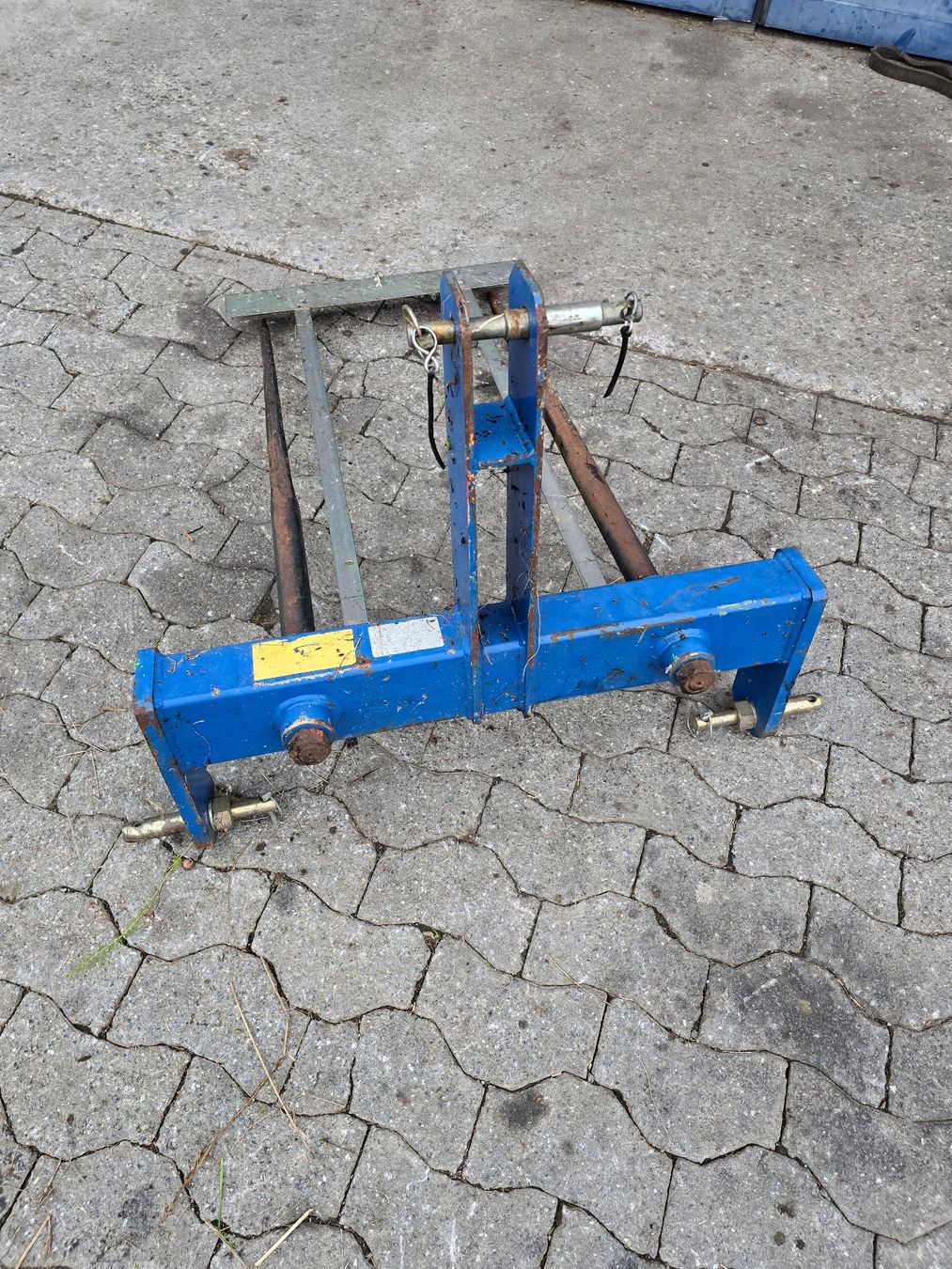 Göweil Tutte le macchine: Rundballenspitz Göweil Neuwertig – Usato da Cunter venduto da LMPOWER 1