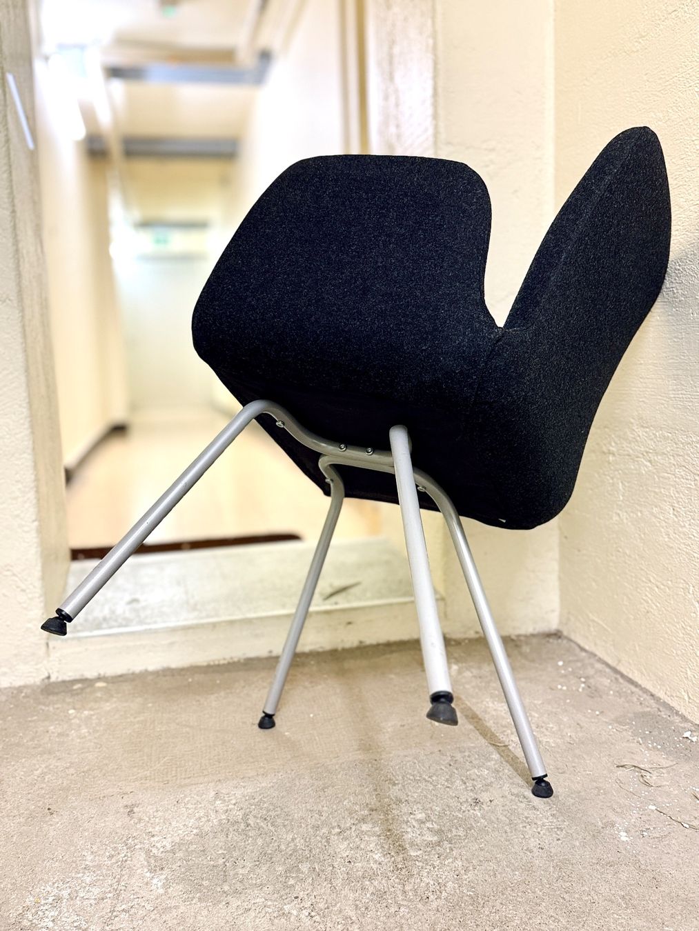Stühle: 3 Chaises du bureau très confortable. Surface en velours – Gebraucht aus Morges von M-Store 3