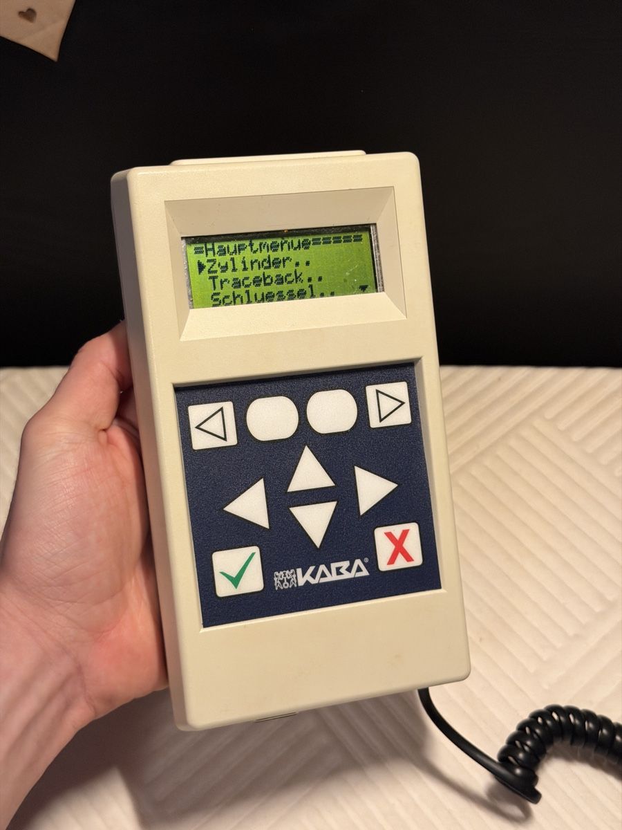 Kaba Schliesszylinder: Kaba Elostar/Elolegic Programmiergerät 1504EL – Gebraucht aus Worb von rme23 1