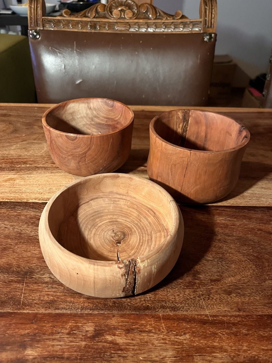 Coupes: 3 kleine Holzschalen – D'occasion à Trimbach par Ninusch
