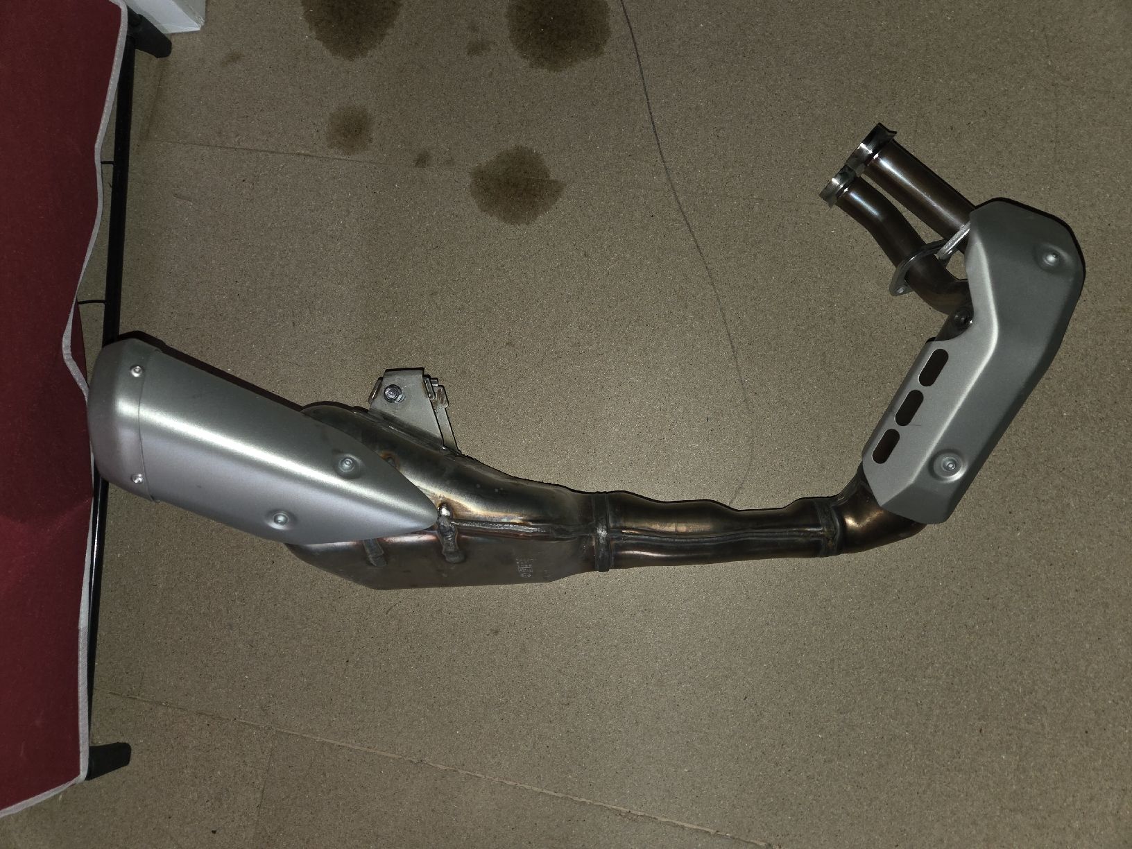 Yamaha Échappements: Orginal Auspuff Mt07 – D'occasion à Ferden par qeb_gh8t