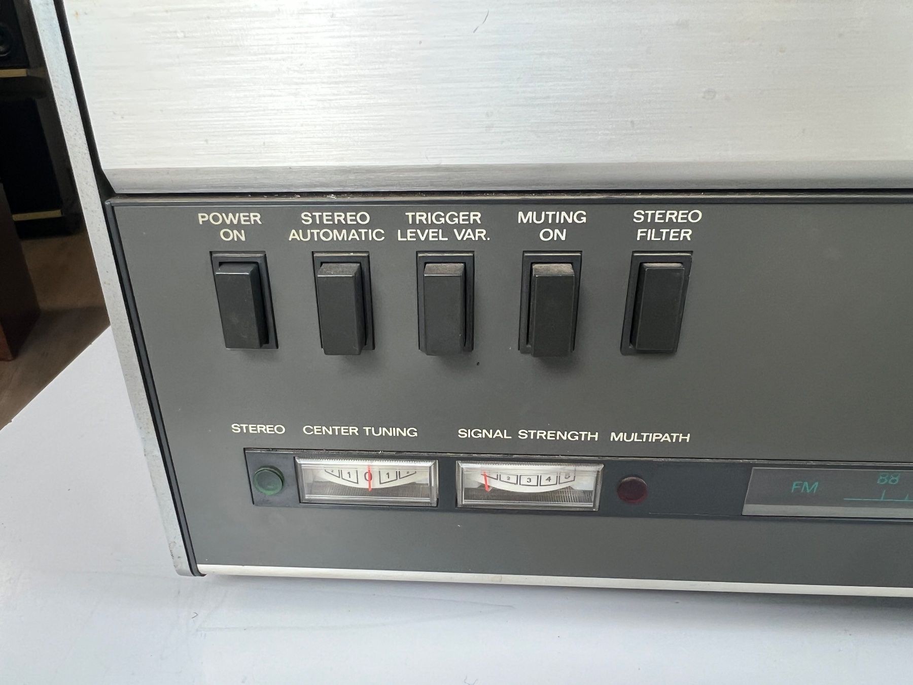 Revox Radios: Revox Tuner A 76 FM Multiplex – Defekt aus Gebenstorf von Secondtronik 1