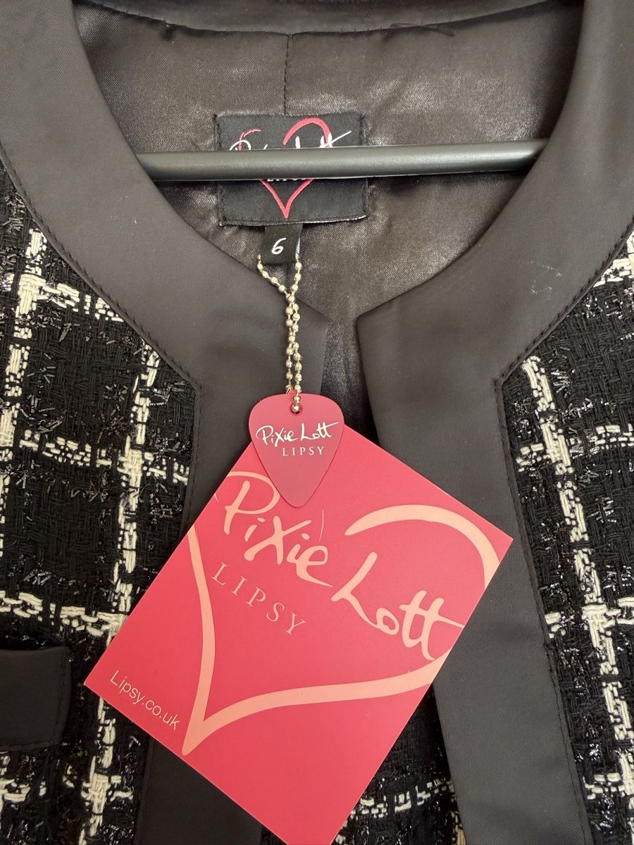 Completi & Tailleur: Lipsy London Set 34 – Nuovo e nell'imballaggio originale da Zürich venduto da WomenMenKidsClothes 1